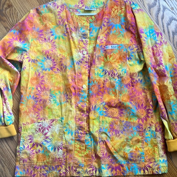 Crazy Scrubs jacket 3 pocket bright colored knit cuffs snap closure szS - Picture 1 of 5